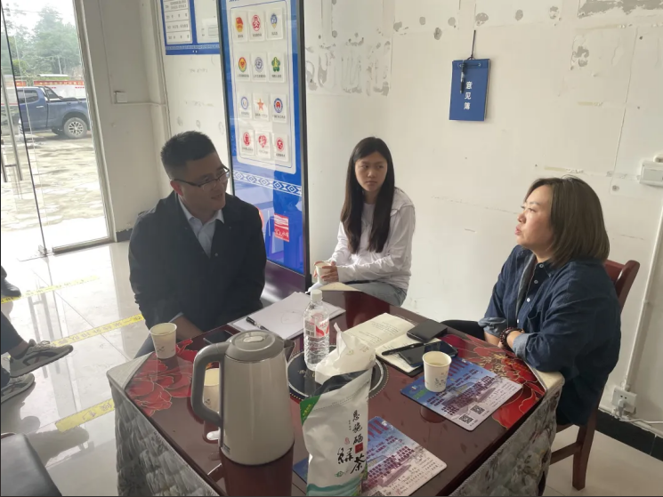 98f0181ab4960caddaf14927dc69e92