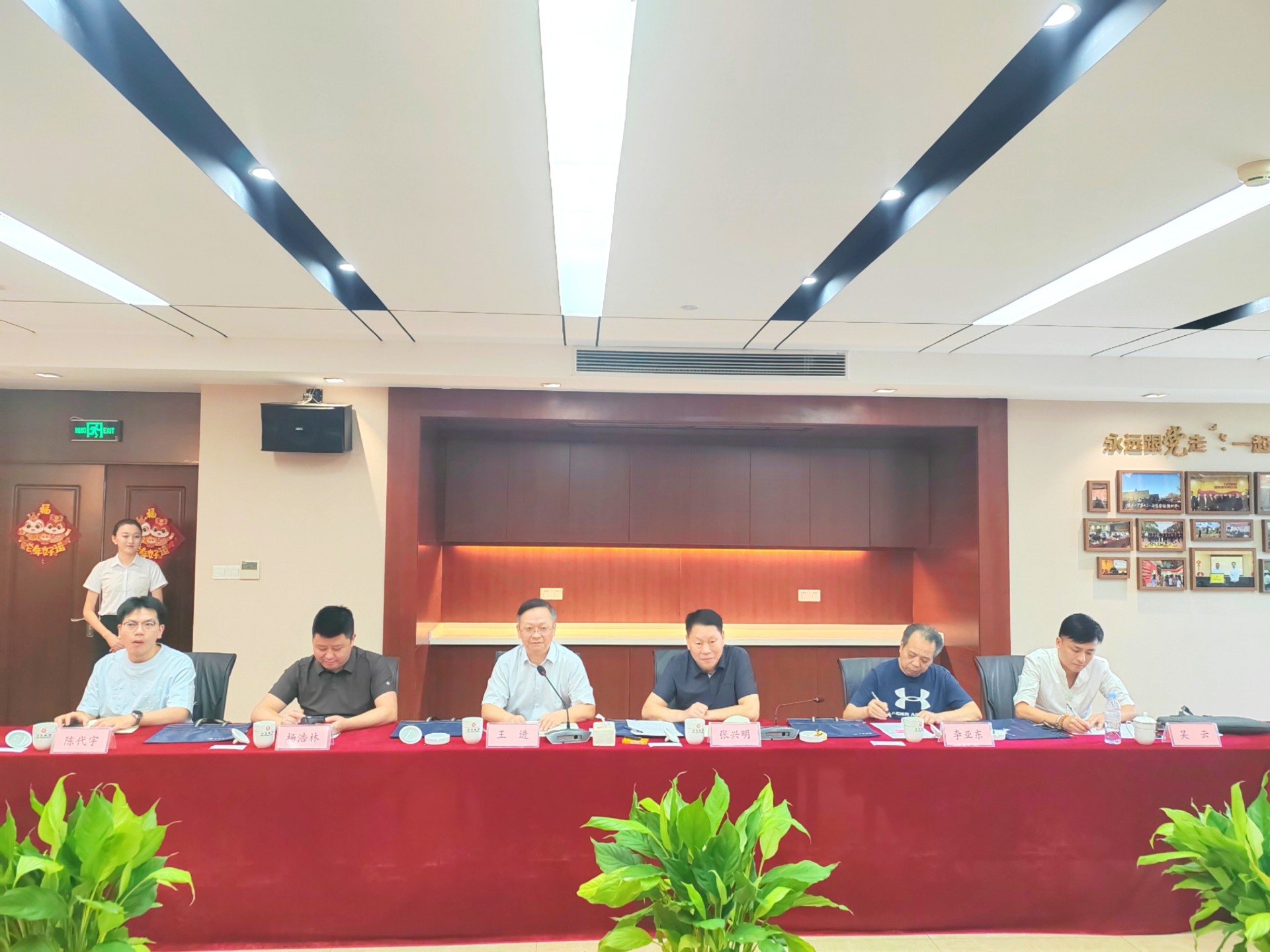 695c580119ebf9b122ce8613b68deb6