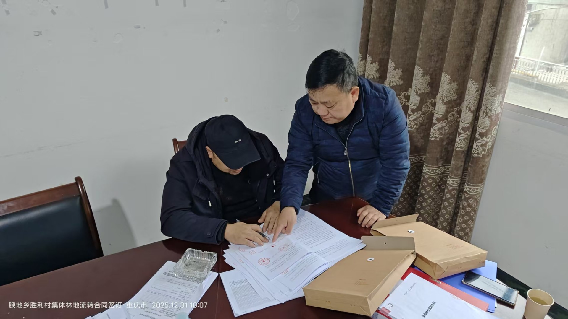 c13506d93ab374c1269fb00da7cbfc29